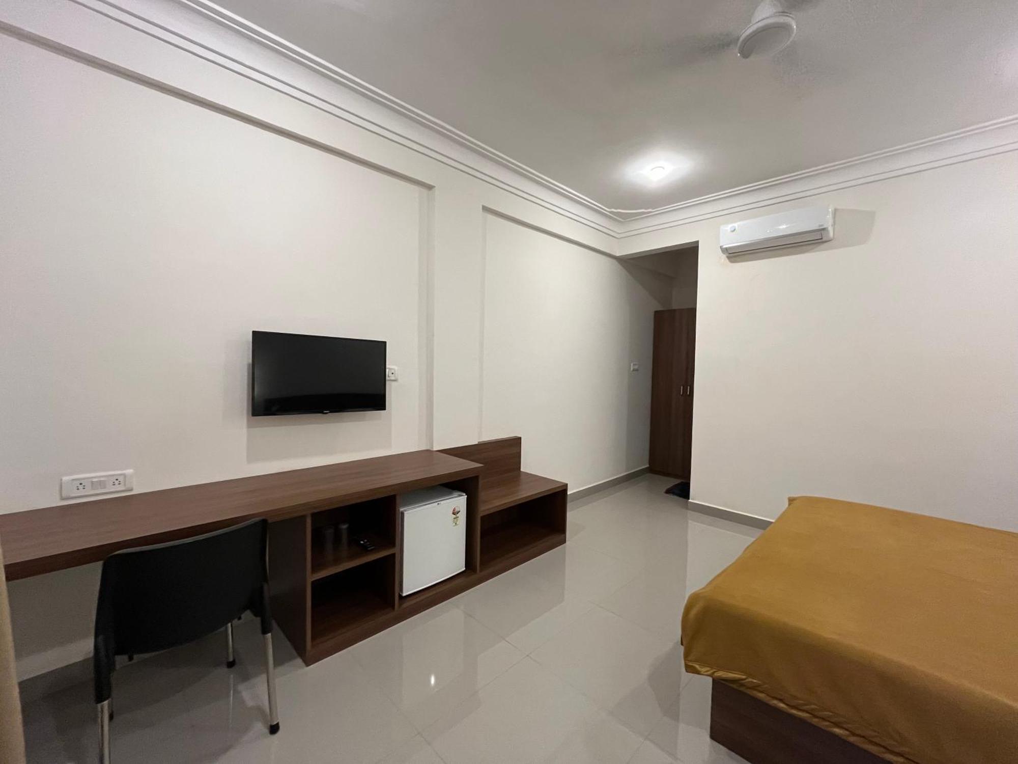 Morjim Sunset Guesthouse - 300 Meter To Morjim Beach 외부 사진