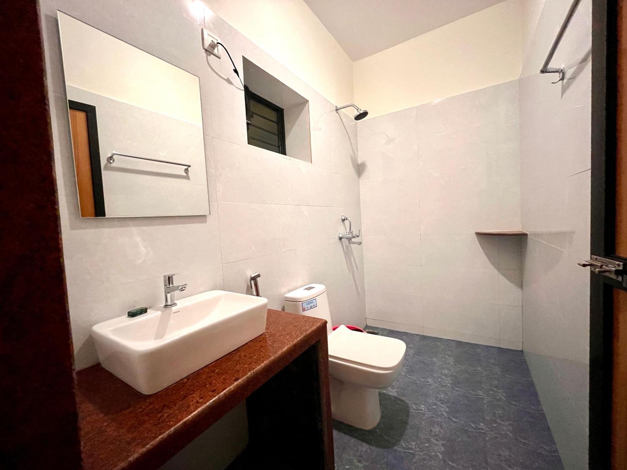 Morjim Sunset Guesthouse - 300 Meter To Morjim Beach 외부 사진