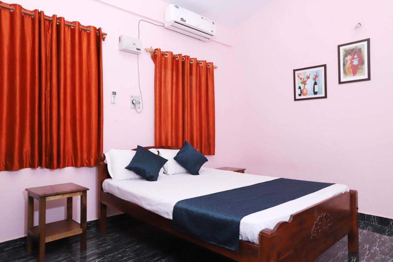 Morjim Sunset Guesthouse - 300 Meter To Morjim Beach 외부 사진